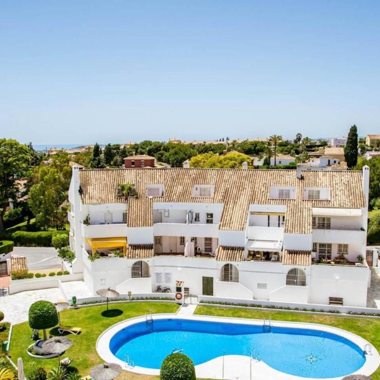 Eld2-Luxury 3 Bedroom Penthouse In Nueva Andalucia - Apartamento de 3 dormitorios con balcón - 22