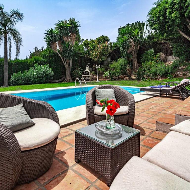 Villa Alegre - Charming Villa With Private Pool - Casa Deluxe de 4 dormitorios - Frente al mar - 2