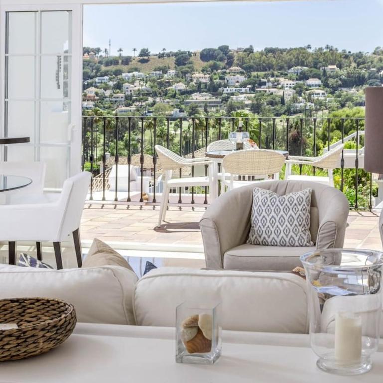 Ap116 - Casa Aloha L By Roomservices - Two-Bedroom Apartment with Balcony - 1