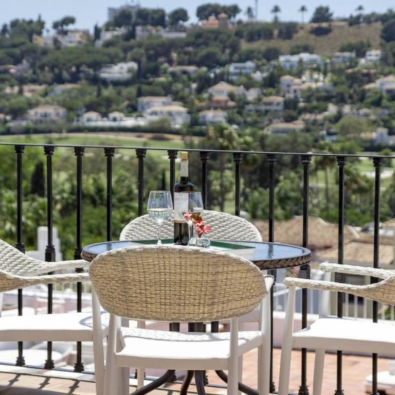 Ap116 - Casa Aloha L By Roomservices - Two-Bedroom Apartment with Balcony - 11