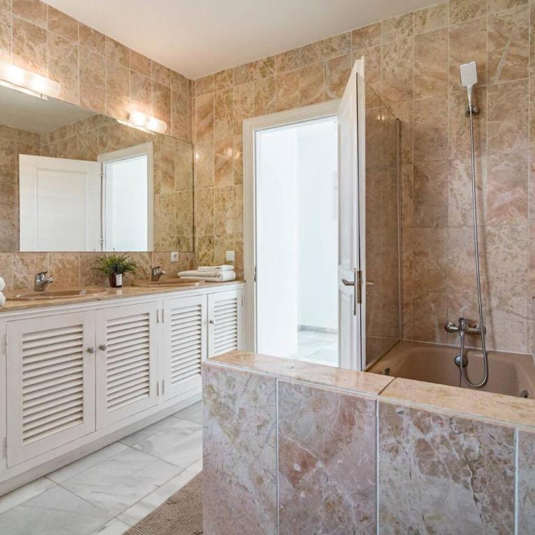 Villa Alegre - Charming Villa With Private Pool - Casa Deluxe de 4 dormitorios - Frente al mar - 46