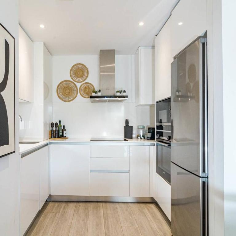 Lm10Bb- Modern Living With Large Sunny Terrace - Appartement avec Terrasse - 14