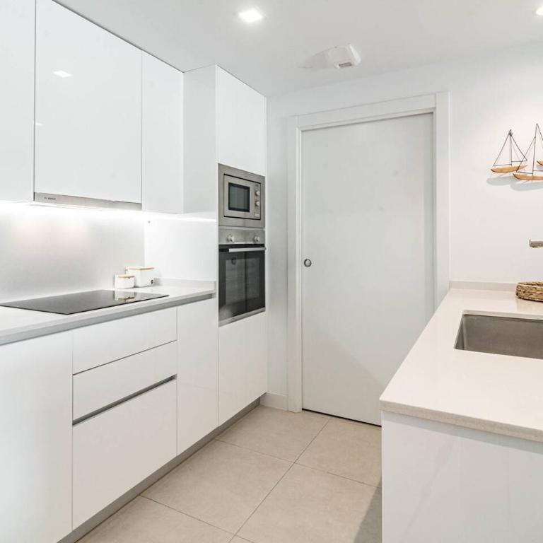 Lme3Bb - Modern Flat With A Stunning 50 M² Terrace - Two-Bedroom Apartment with City View - 7