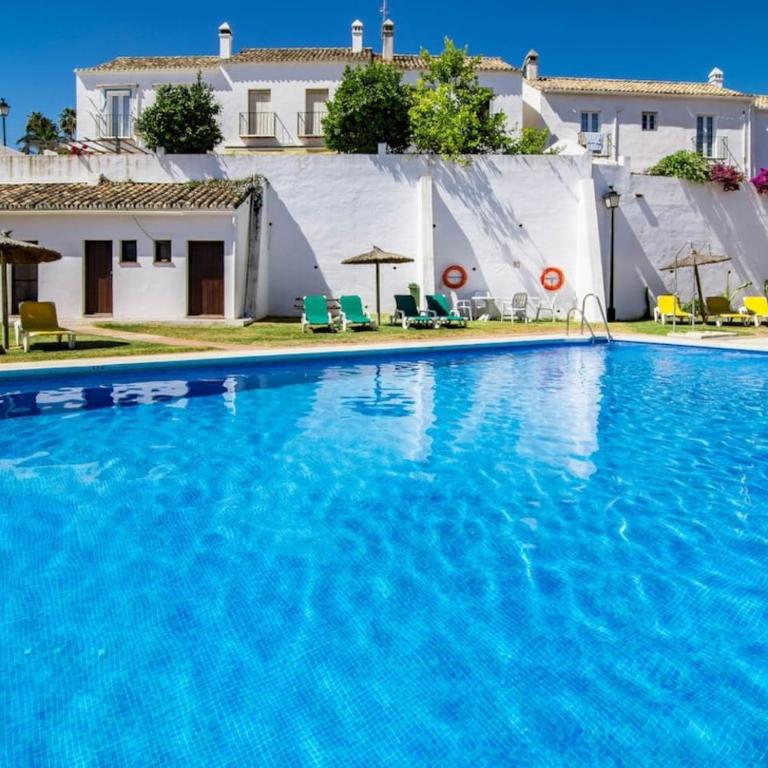 En- Cozy Andalusian Style Townhouse In Marbella - Haus mit 2 Schlafzimmern - 6