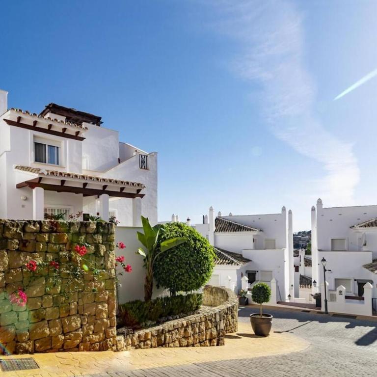 Ar23 - Holiday Flat, Puerto Banus By Roomservices - Apartamento de 3 dormitorios con balcón - 36