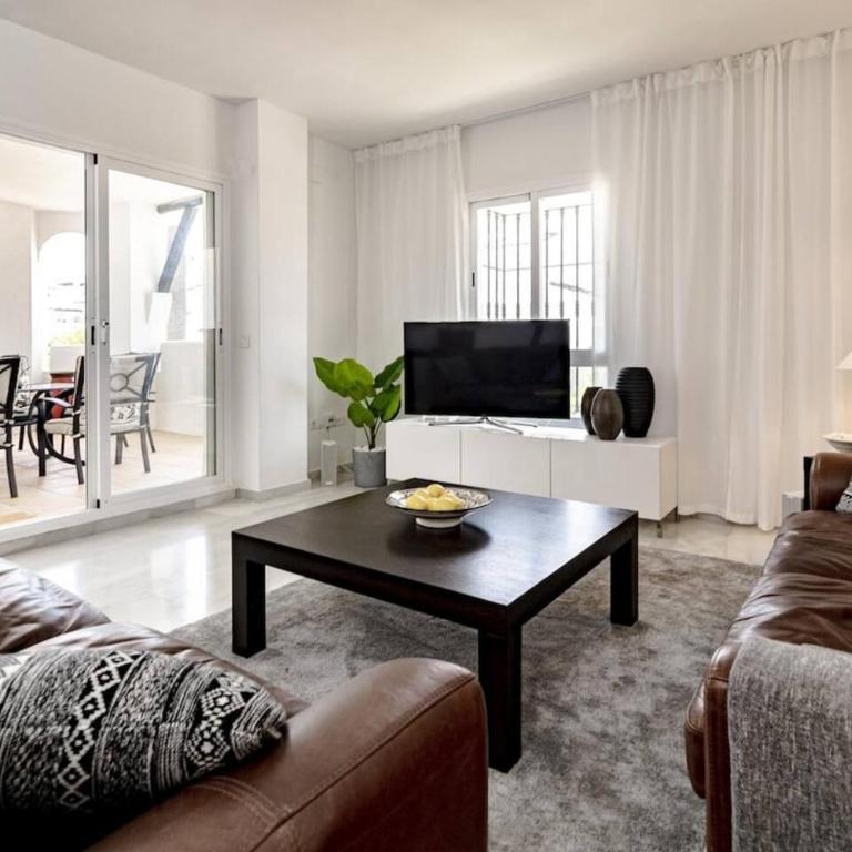 Lnm16- Comfortable Apartment Next To Puerto Banus - Apartamento de 2 dormitorios con terraza - 7