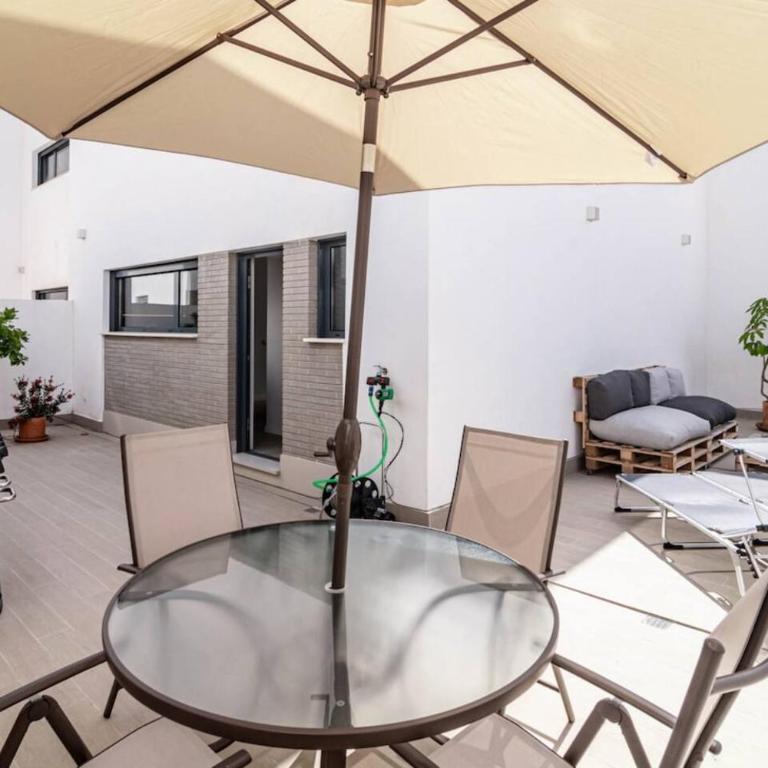 Lmt46 - Modern Style Spacious Townhouse - Casa Unifamiliar de 3 dormitorios - 49