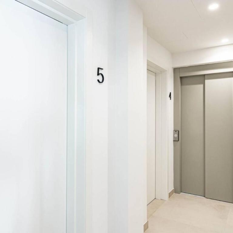 Seaclub Suites by Room Services - Apartamento de 1 dormitorio con balcón - 17