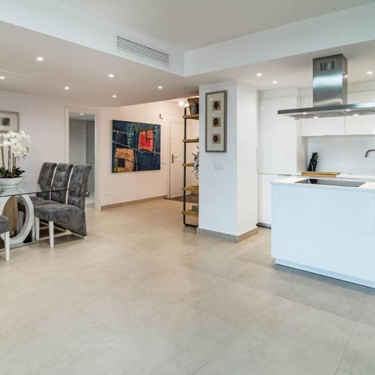 Cpg- Perfect Holiday Home Close To Puerto Banus - Apartamento de 3 dormitorios con balcón - 17