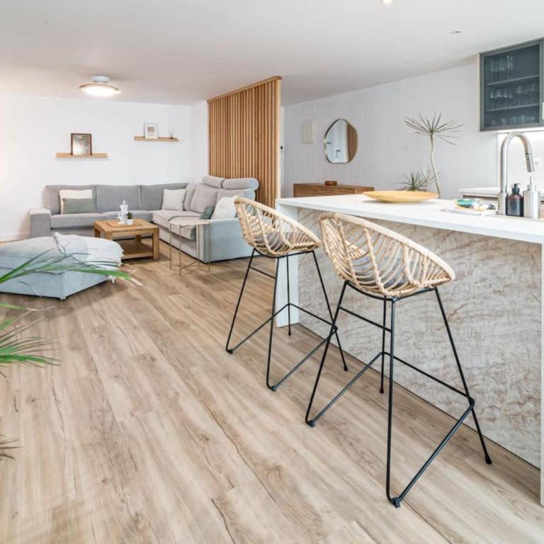 Eac3F- Modern & Light Apartment Steps From The Sea - Appartamento con 2 Camere da Letto - 2