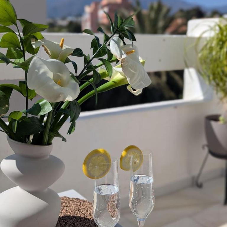 Pin41 - Beachfront 1Br Near Port & Beach - Apartamento de 1 dormitorio con vistas al océano - 11
