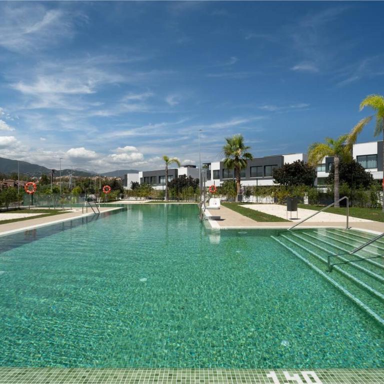 Sa59 - Elegant Semi-Detached House With Solarium - Three-Bedroom Townhouse - 2