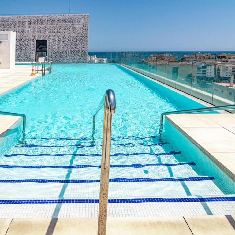 Inf26F - Modern And Bright City Apartment - Appartamento con 2 Camere da Letto e Balcone - 26