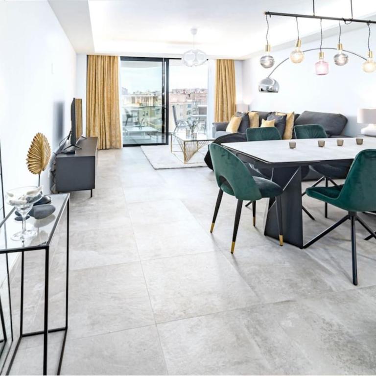 Inf45P- Modern 3 Bed City Apartment Next To Beach - Appartement avec Sauna - 1