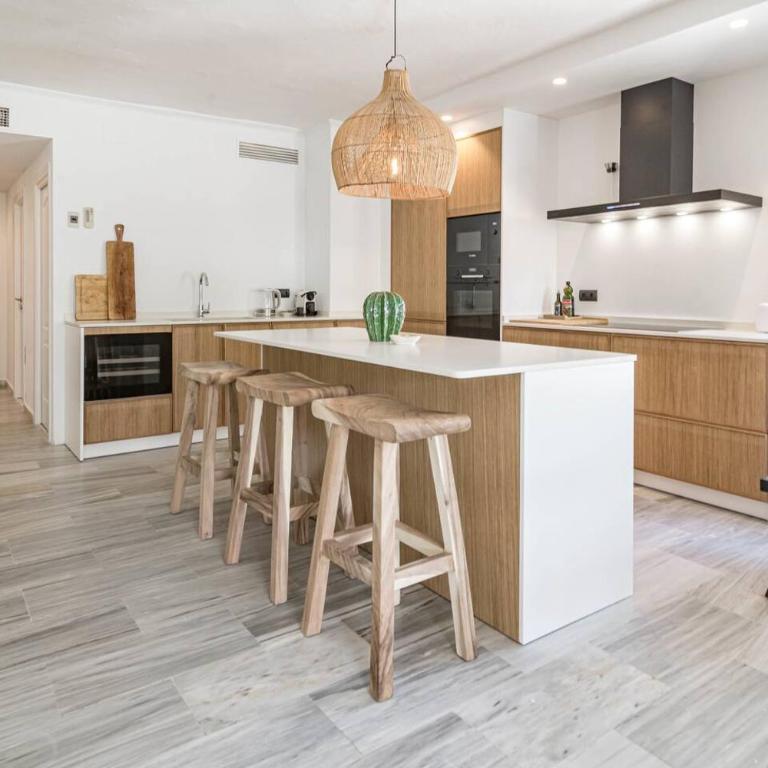 Gc - Spacious Flat In Golden Beach Marbella - Apartamento con terraza - 8