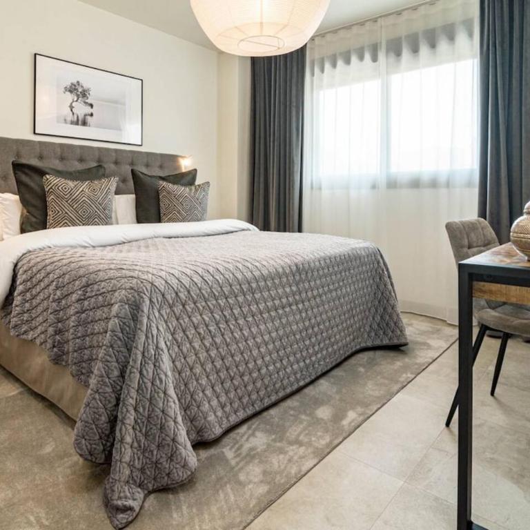 In33K- Stunning City Apartment Close To Beaches - Appartement 3 Chambres avec Balcon - 4