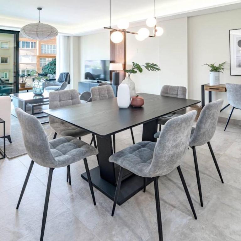 In33K- Stunning City Apartment Close To Beaches - Appartement 3 Chambres avec Balcon - 11
