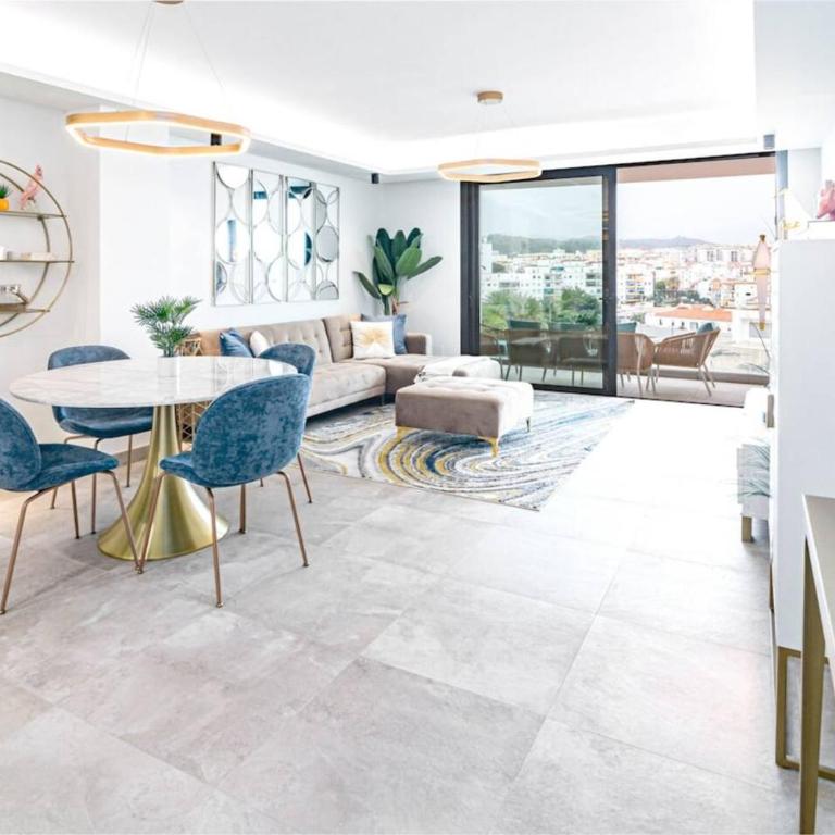 Inf25E- Tastefully Furnished Apartment In The Hea - Appartamento con 2 Camere da Letto e Balcone - 15