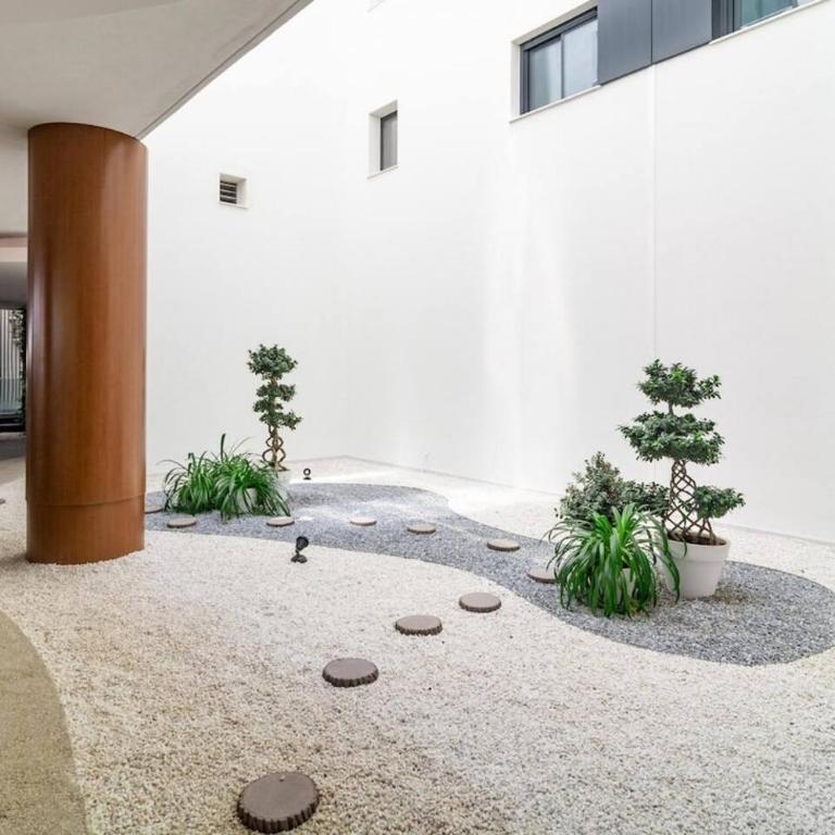 Inf25E- Tastefully Furnished Apartment In The Hea - Appartamento con 2 Camere da Letto e Balcone - 47