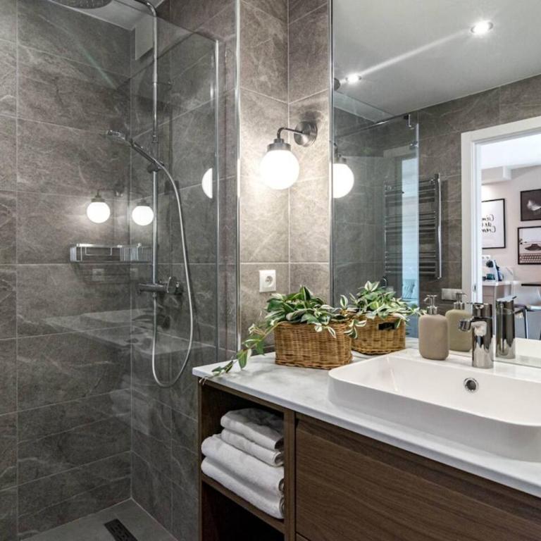 Jm94 - Totally Renovated In Stylish Design - Apartamento de 2 dormitorios con balcón y terraza - 29