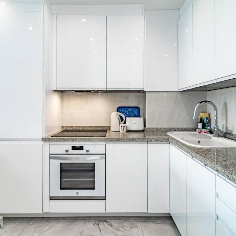 Rg325 - Great 2 Bed Apt, Close To Puerto Banus - Apartamento - 22