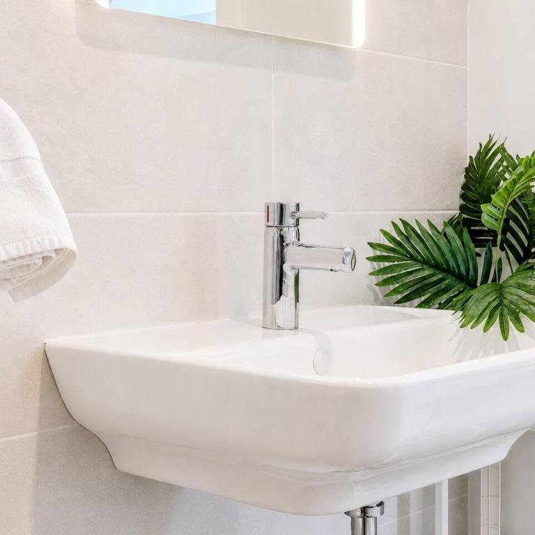 Ah2B - Modern Apartment Near Estepona Town - Appartement 1 Chambre avec Balcon - 13