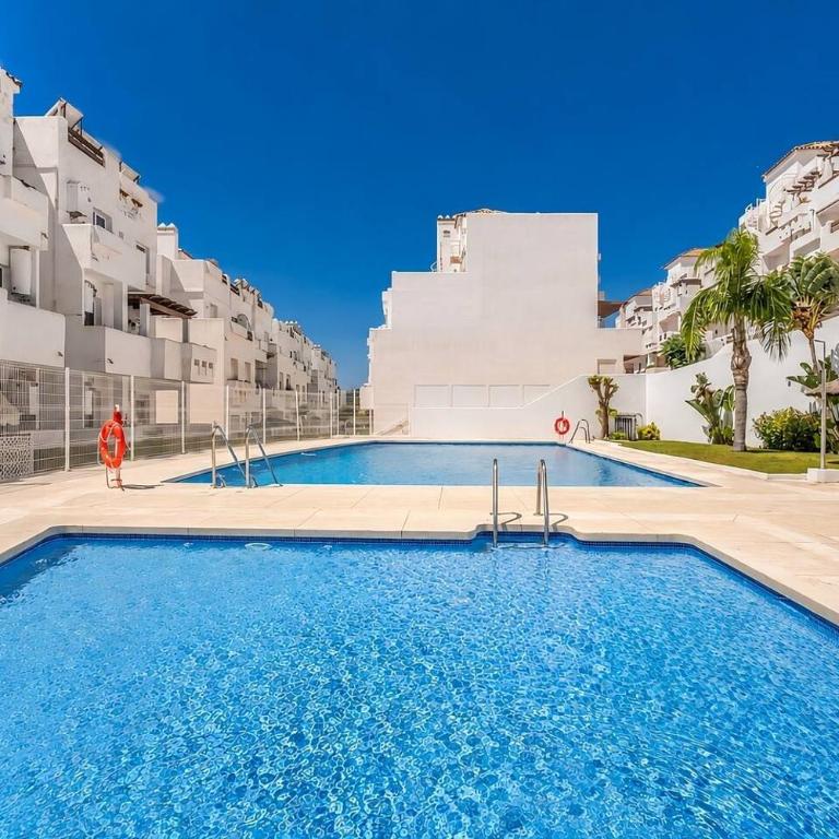 Vr1B - Golfside Escape Near Estepona - Apartamento de 3 dormitorios con piscina privada - 34