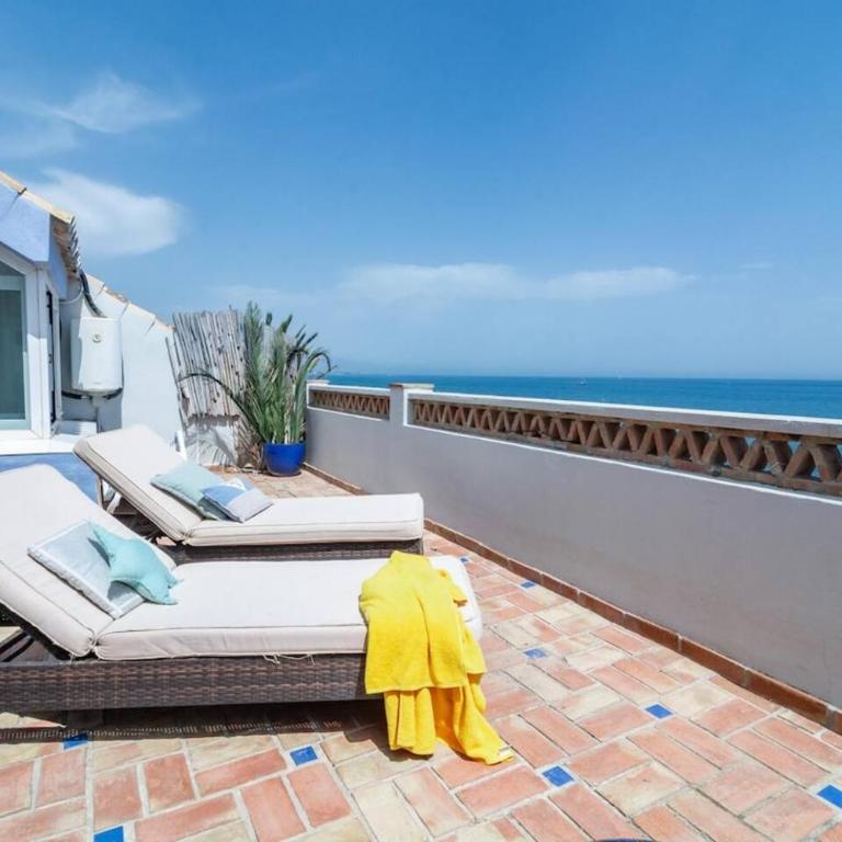 LAP- 3 bed apartment on the beach. Families only - Apartamento de 3 dormitorios con balcón - 42