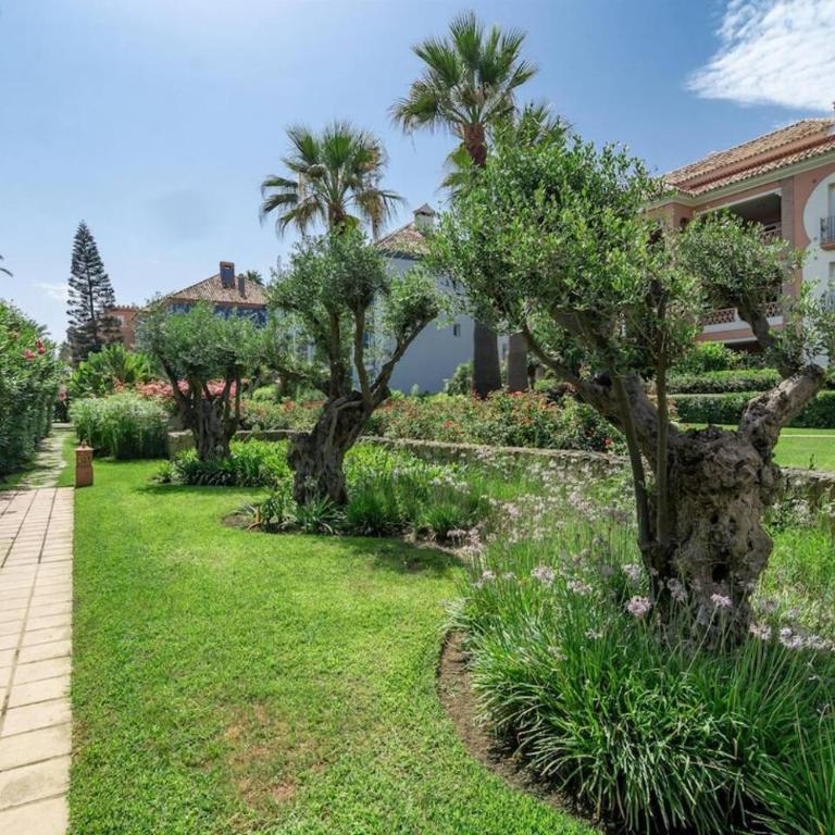 LAP- 3 bed apartment on the beach. Families only - Apartamento de 3 dormitorios con balcón - 49