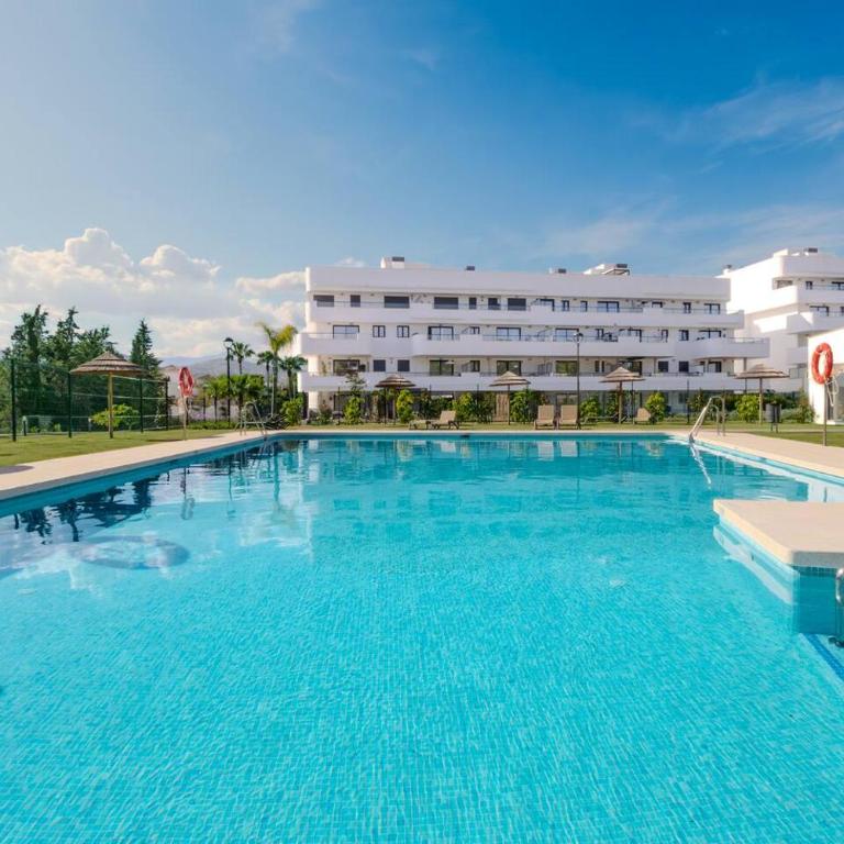 Ae22B - New Build W Pool, Gym & Sunny Balcony - Appartement 1 Chambre avec Balcon - 20