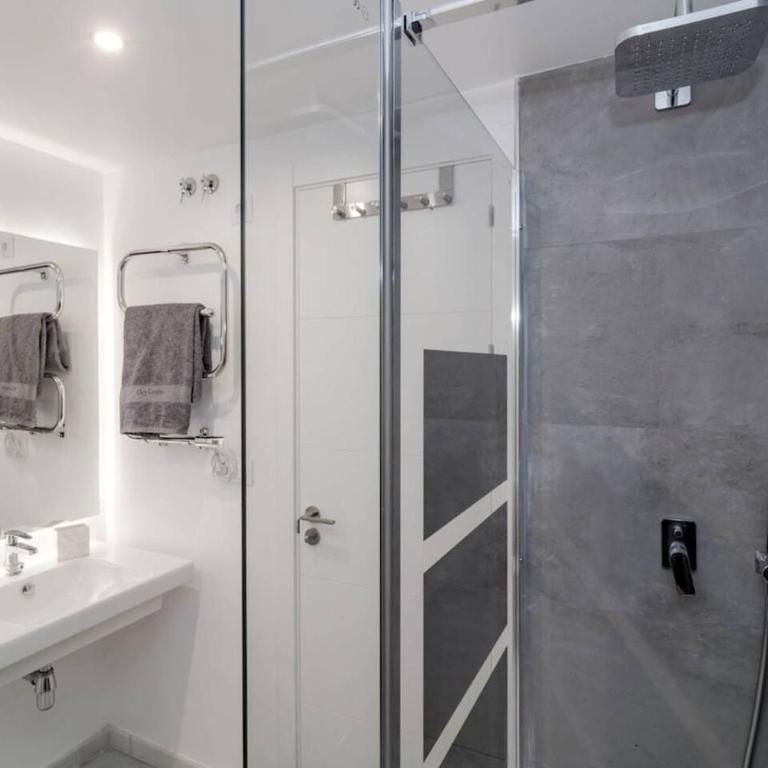 Ivy - Scandinavian Apartment In Nueva Andalucia - Apartamento de 3 dormitorios con balcón - 34
