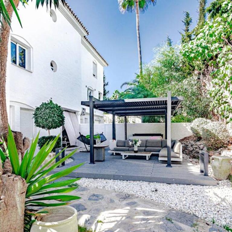 Ivy - Scandinavian Apartment In Nueva Andalucia - Apartamento de 3 dormitorios con balcón - 52