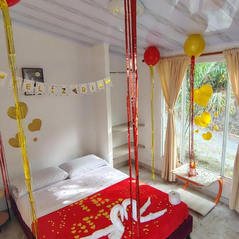 - Room #1714773901 - 11