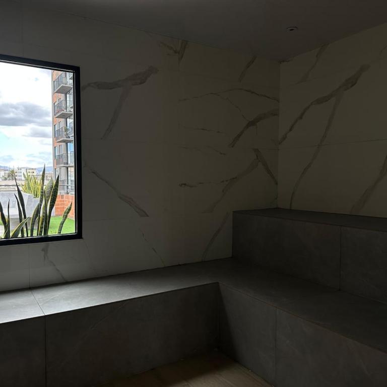 - Room #1714795101 - 23