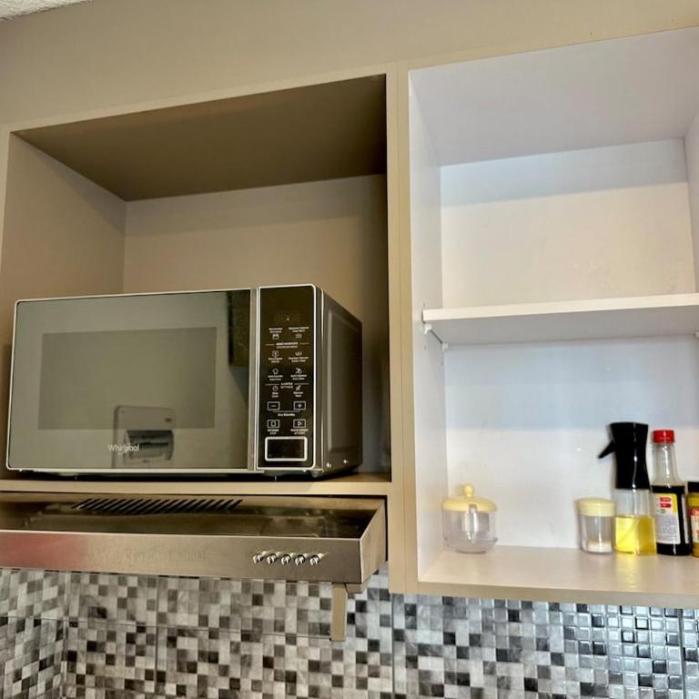  - Room #1714795101 - 32