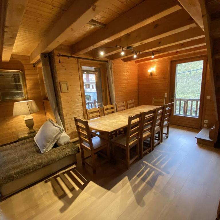 Chalet spacieux au pied des pistes - 10 pers. - FR-1-886-69 - Chalet - 9