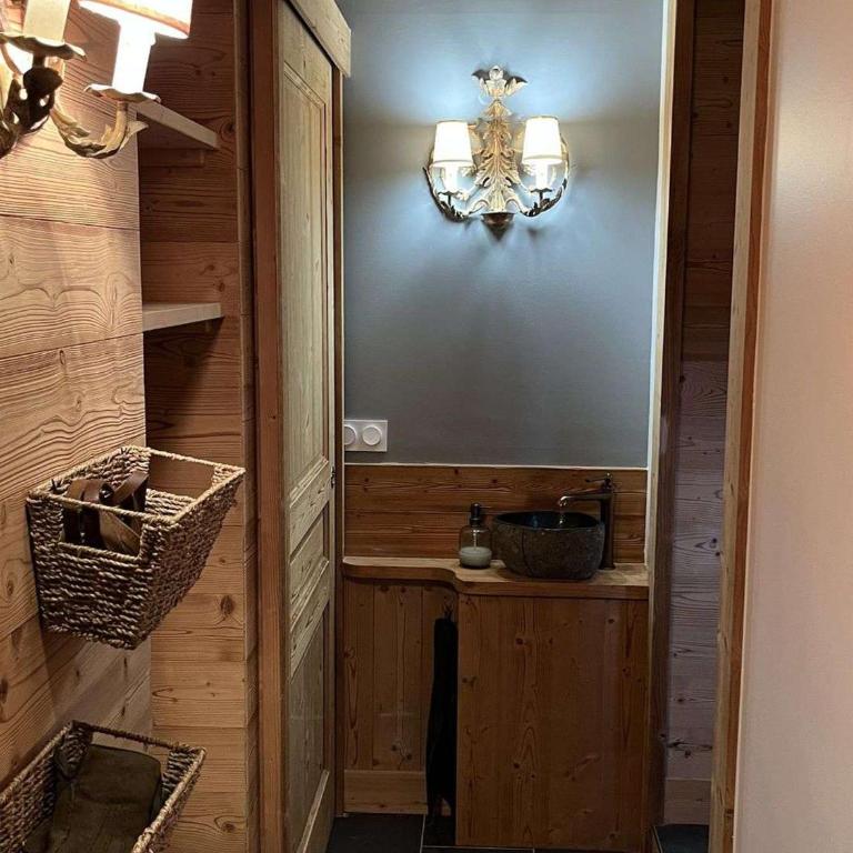 Chalet spacieux au pied des pistes - 10 pers. - FR-1-886-69 - Chalet - 14