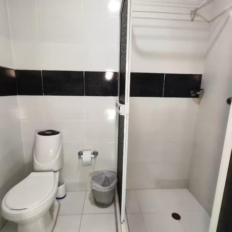 Hotel Casa Bellamare - Triple Room with Private Bathroom - 3