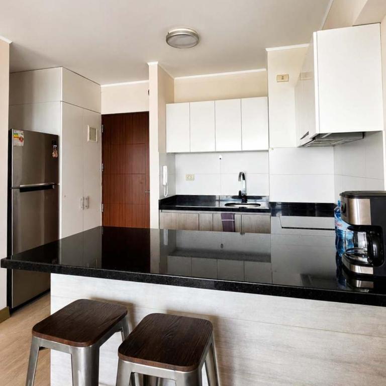 Stylish Barranco Retreat with Ocean Views, Pool & Gym - Apartamento de 1 dormitorio con balcón y vistas al mar - 23