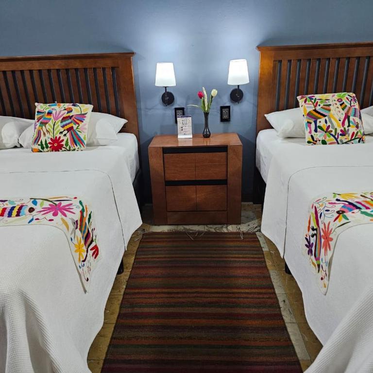 BKL Hotel Oaxaca - Room #696571019 - 2