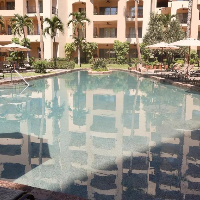 Gorgeous Villa in Cabo with Ocean and Lands End View, private swimmable beach, Pools, sleeps 8 - Villa con vistas al mar - 92