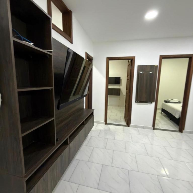 El TÍO HELIPE - Room #1714829701 - 3