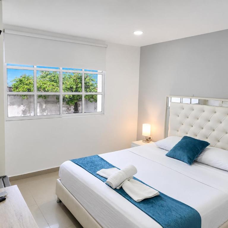 Hotel Casa Bellamare - Double Room with Private Bathroom - 2
