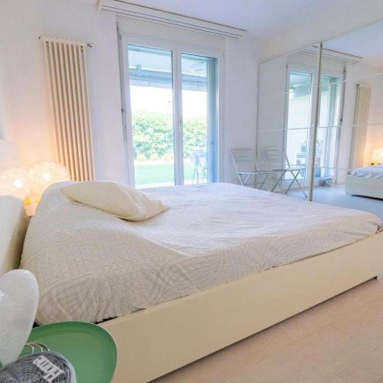 ASCONA ISOLA VERDE Familienfreundliche sonnige Ferienwohnung mit 100m2 eigenem Garten & Klimaanlage - Appartamento con 1 Camera da Letto - 6