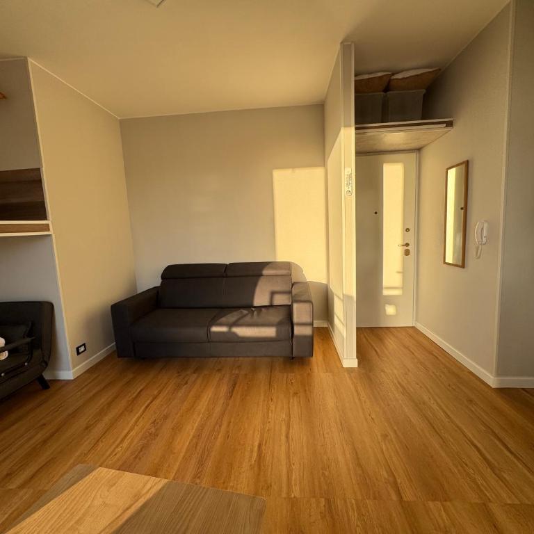  - Room #1714371401 - 11