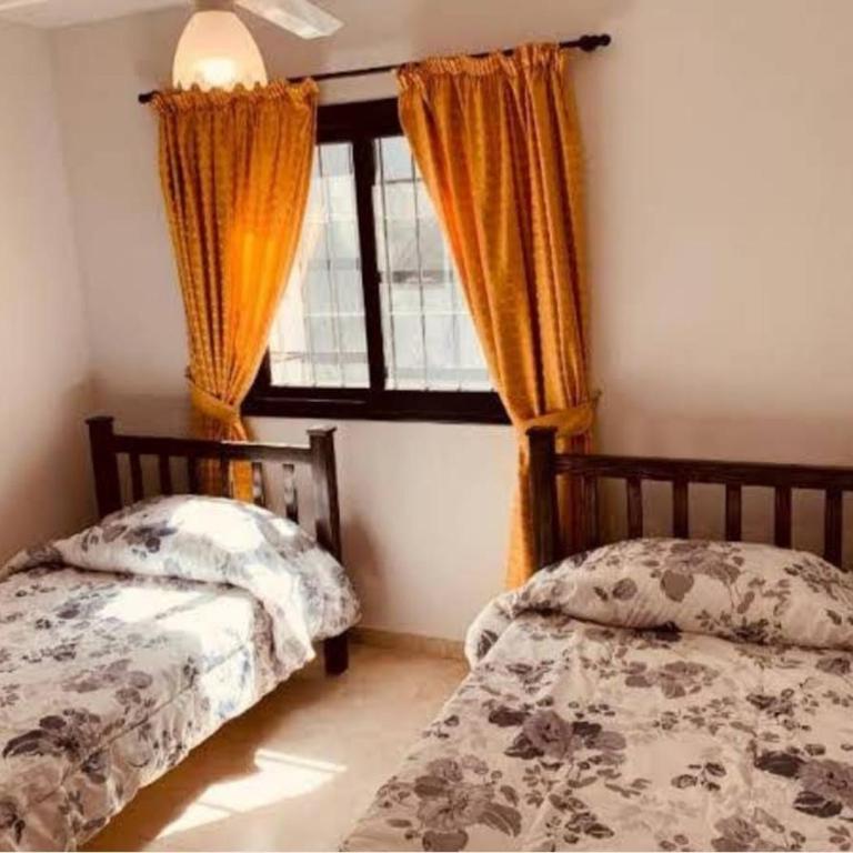  - Room #1714865801 - 6