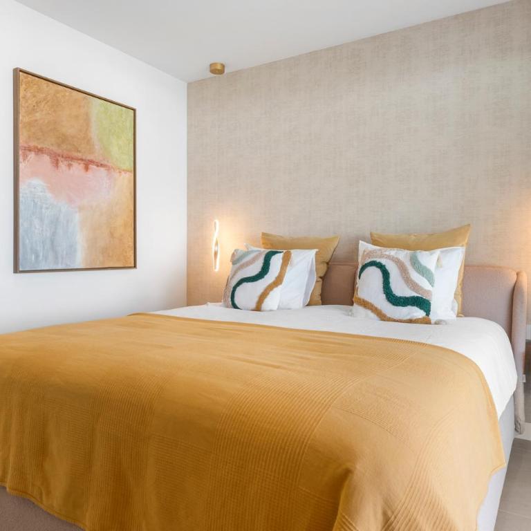  - Room #1714678601 - 18
