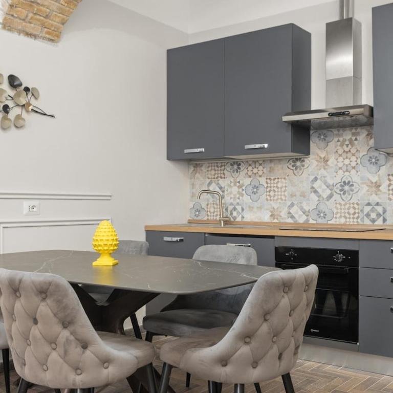 Casa Pepe - Design and Jacuzzi in the old Trastevere - Room #1714869601 - 6