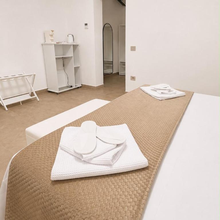 Batarò - Deluxe Triple Room - 4