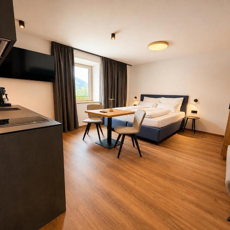 MENA Guesthouse - Großes Doppelzimmer - 2